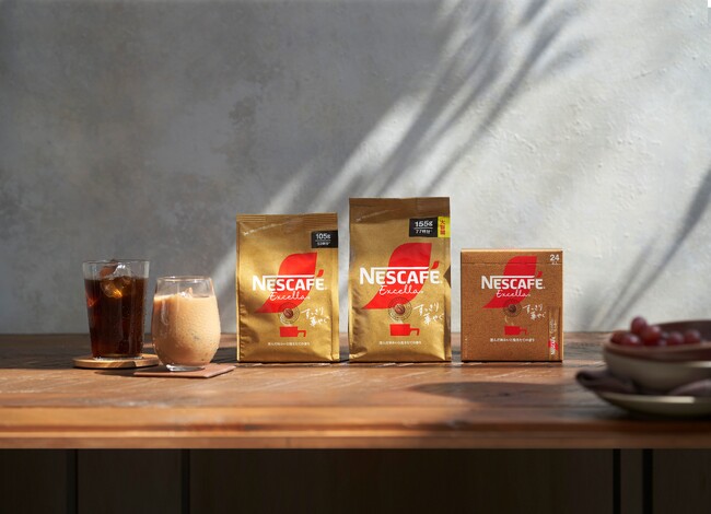 すっきりとした味わいのコーヒーやラテで、自分らしく心華やぐ時間を。澄んだ味わいと挽きたての香りが特長の「ネスカフェ エクセラ すっきり華やぐ」 9月1日(金)新発売！