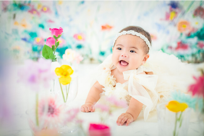 ART WEDDING BABY！100日、1歳で撮影できる絵画に入り込んだような新ビジュアル！【写真工房ぱれっと函館北斗店】