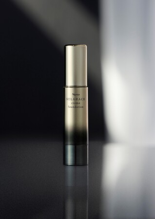 つける度に上向き肌。クリームファンデーション新発売