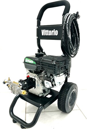 高圧洗浄機Vittorioシリーズよりエンジン式高圧洗浄機ZE-1608-10が新登場