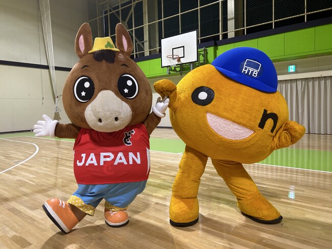 『こんな2ショット見たことない』どさんこくんとonちゃんが夢のコラボ！！