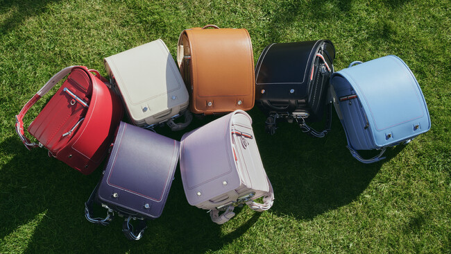 トミー ヒルフィガー 大人気のランドセル クラシック、2024年度新入学に向けた新色3色の展開店舗拡大