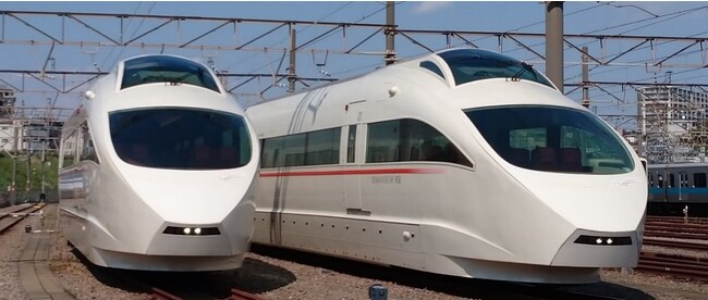 特急ロマンスカー・VSE（５００００形）、全２編成のうち１編成（５０００２×１０）が９月２４日に引退します