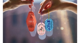 飛沫防止用パーテーションをアップサイクル『YOKOHAMA TAG PLATE』販売!【横浜赤レンガ倉庫 × 2号館 「Sustainable Think.」】