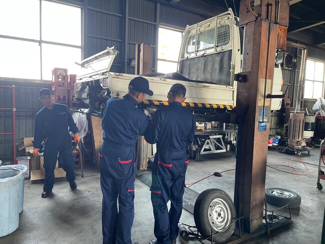 北海道内、深刻な人手不足の解消の担い手として、自動車整備分野に進出、就労を開始しました。