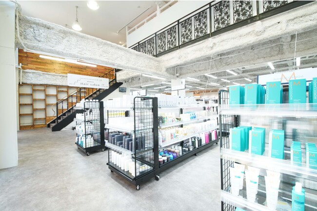 ～ヘアケア商品５０００アイテムが選べる美容室「alotta(アロッタ)」が 大阪・梅田茶屋町にオープン
