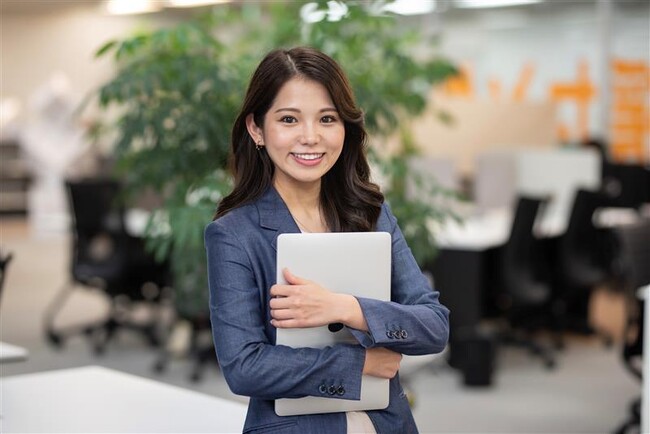 【HRサミット登壇】Z世代攻略！SNS採用の必要性と、採用に結び付けた成功事例 を解説します｜インタツアー
