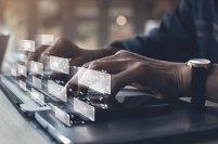 新日本法規ＷＥＢサイトに法令記事「～景表法改正の行方　いわゆるステマ規制編～」を2023年8月7に公開