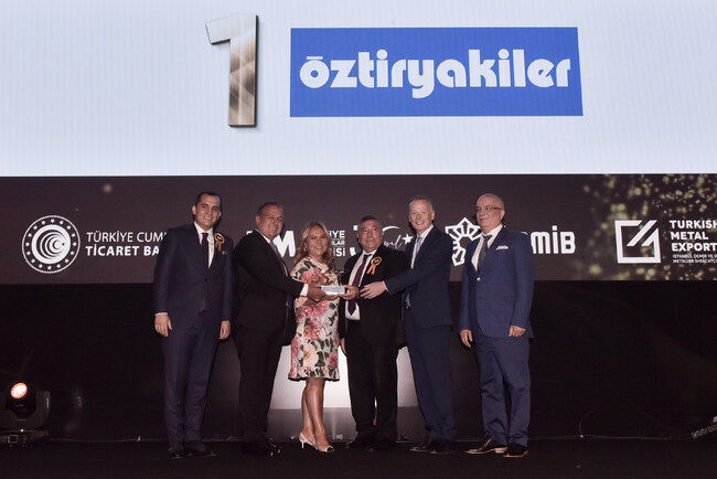 オズティ、トルコ工業用キッチン製品輸出額首位表彰