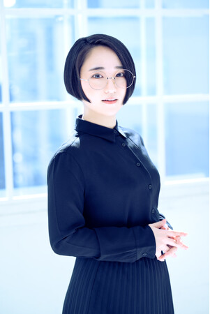 人気声優・悠木碧（ゆうき・あおい）、書き下ろしファーストエッセイ集が9月21日に発売