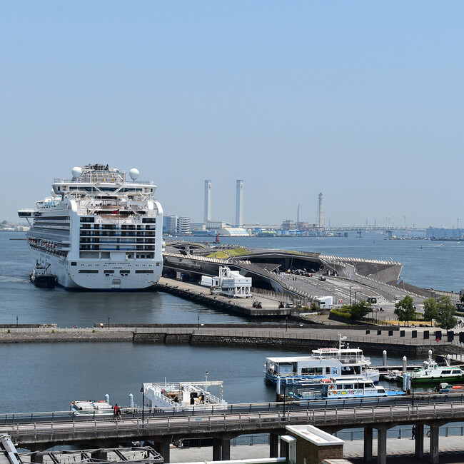 好評実施中！もてなしの観光案内所スタッフと巡る「横浜まち歩きガイドツアー」