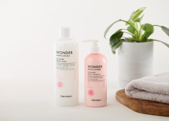 「TONYMOLY」ワンダーC モチトナー　楽天市場 韓国コスメスキンケア部門ほかデイリーランキングで1位6冠を獲得*＠cosme STORE（アットコスメストア）などでの店頭販売決定