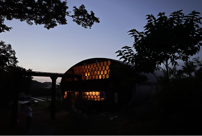 日本最古のコルゲートハウスを改修したホテル「CORRUGATED HOUSE」が誕生。処暑の9月7日グランドオープン。
