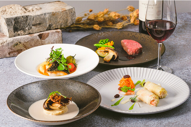 【VMG HOTELS & UNIQUE VENUES】NIPPONIA HOTEL 函館 港町よりシェフの料理を堪能できる試食付ブライダルフェアを8月19日から開催