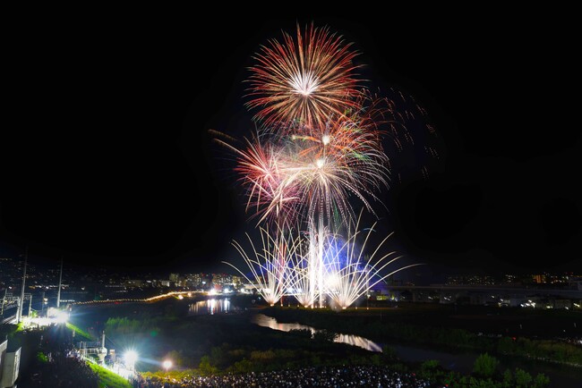 【川西市2023】夜空に描く光の庭園　第７５回猪名川花火大会