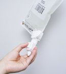 <利用シーン> 台所洗剤(キッチンで) <利用シーン> 台所洗剤(キッチンで)