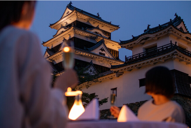 【VMG HOTELS ＆ UNIQUE VENUES】城主気分で月を眺めながら美食を堪能する雅な一夜「大洲城キャッスルダイニング」を9月30日に開催