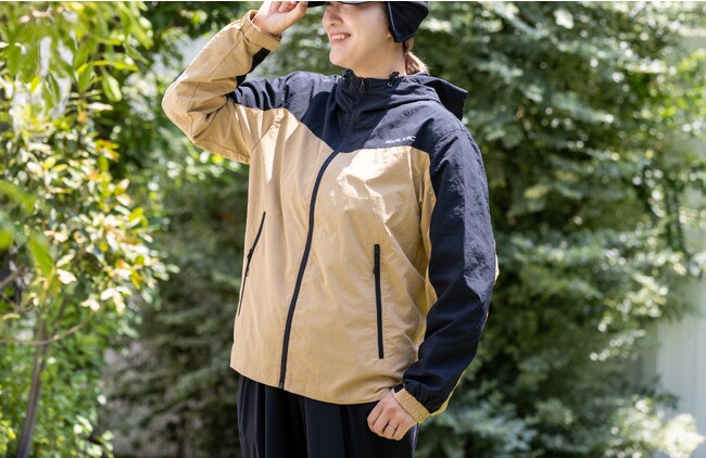 寒暖差の激しい秋に最適防風・撥水加工であらゆるシーンに使える！コメリの新オリジナルブランド「SOLVIC」から「撥水防風ジャケット　フード付き」が登場