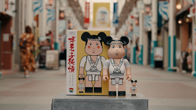 漫画家・長谷川法世と文具メーカーHIGHTIDEがコラボレーション！「BE@RBRICK 博多っ子純情 100% & 400%」新発売