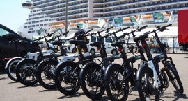 【豪華クルーズ｜オプショナルツアーレポート】電動アシスト自転車 ERWAY A01 と A02、チャータークルーズの寄港地観光に提供