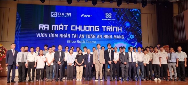 株式会社フォアー、ベトナムのDuy Tan大学とサイバーセキュリティの教育と研究を実施