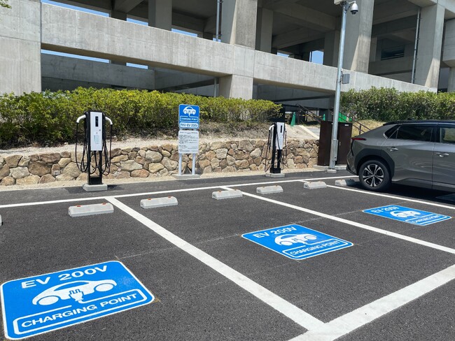 ユアスタンド、モリコロパーク駐車場内に電気自動車（EV）充電サービスを提供。カード発行やアプリ登録なしで利用可能。