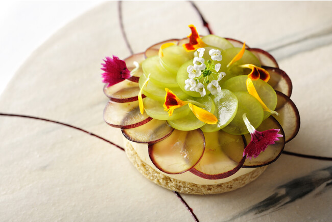 【星野リゾート　リゾナーレ那須】茸や葡萄、栗など旬の味覚を堪能できる秋限定のディナーコースをメインダイニング「OTTO SETTE NASU」にて提供｜2023年9月16日～11月30日