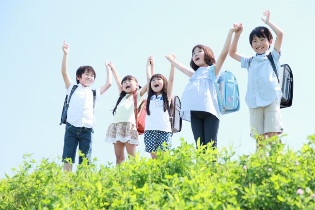 園児・学生・保護者のキッズマーケティング支援『オーエン部』の約２万人の会員を対象とした「アンケートサービス」を正式リリース