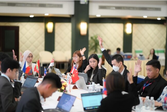 インドネシア・ジャカルタで行う国際交流プログラム「模擬ASEAN + Japan 2023」参加大学生・大学院生募集