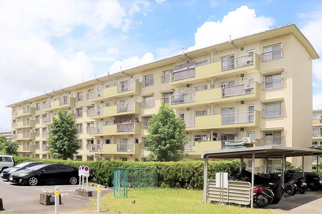 ビレッジハウス、四日市市の61棟1,726戸の大規模団地でリノベーションを開始し、9月1日から入居者募集