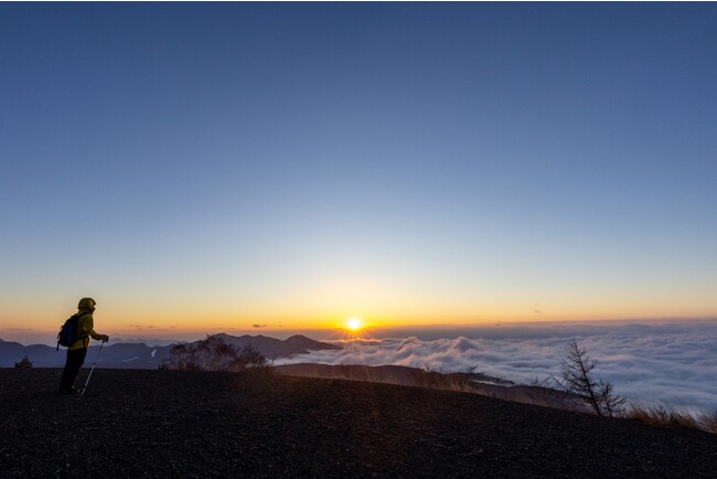【星のや軽井沢】情報過多な現代から離れ、豊かな感性を取り戻す「軽井沢 森閑（しんかん）逗留」実施｜期間：2023年12月1日～2024年2月29日