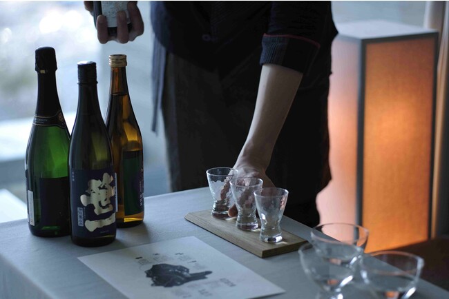 【星のや富士】山梨県の風土が生み出す日本酒の魅力を学ぶ「山麓のSAKE滞在」今冬も開催｜期間：2023年12月1日～2024年2月29日