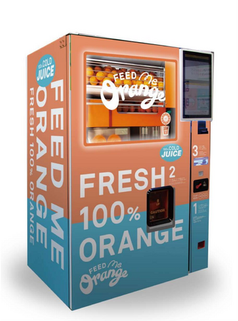 見て楽しい！飲んでおいしい！フレッシュな搾りたてオレンジジュースで話題の自動販売機「Feed ME Orange」が神戸マルイへ登場！