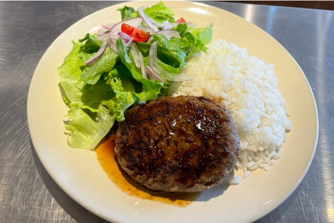【目黒区学芸大学・自由が丘】9月9日(土)・9月10日(日)限定！人気のライスプレートご飯大盛り無料クーポンを公式ホームぺージにて配布中｜ニューヨークキッチンARAI碑文谷店