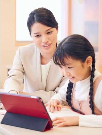 “正社員講師×AIタブレット” 一人ひとりに合わせて「できる」まで指導！　自立学習RED、2023年夏季、新たに8教室が開校