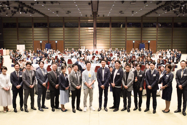 税理士法人チェスター、創業15周年記念パーティーを実施