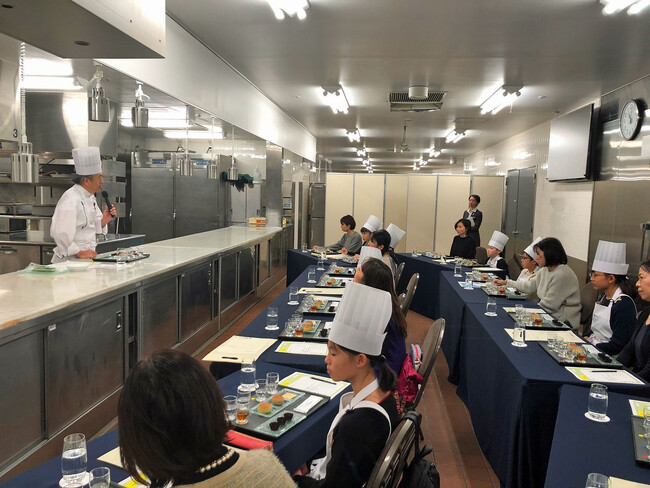 小学生を対象とした体験型イベント「とうきゅうキッズプログラム」を開催します。電車運転シミュレータ体験からお料理体験など親子で参加できる２７コースをご用意！９月８日（金）から参加者を募集！参加費は無料！