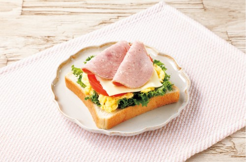 【組合員が開発！】忙しい子育て世代にも。食べやすく使いやすいソーセージ2種類同時デビュー「これ好き！スライスソーセージ/ブロックソーセージ」