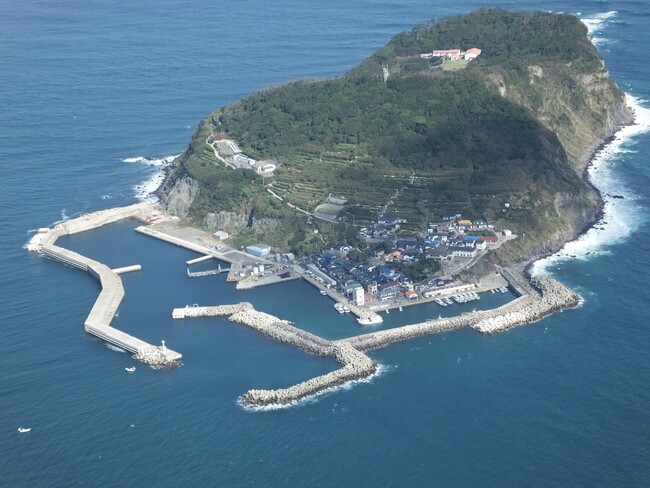 【Dooox】福岡県小呂島で実施される島グルメ×島めぐりの体験型婚活イベントを支援
