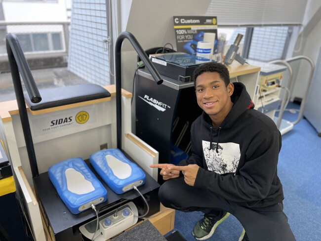 シダス直営店「SIDAS FITTING LAB」がプロアスリート向けの“石膏足型コース”を一般にも提供開始