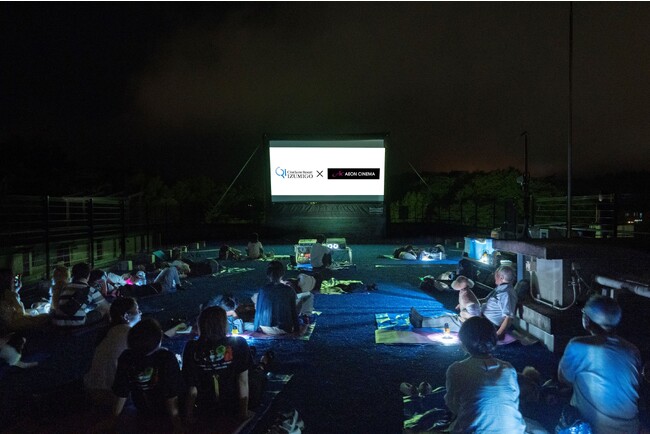 Wan’s Resort 山中湖にて愛犬と一緒に映画を観られる『dog park CINEMA』を開催しました！【セラヴィリゾート泉郷 × イオンエンターテイメント株式会社】