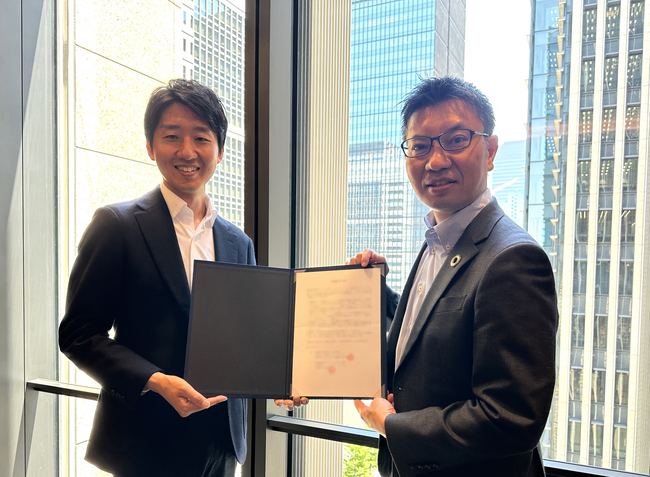 三井住友フィナンシャルグループからの支援により「SMBCグループ・スタディクーポン」事業を開始。経済困窮家庭の受験生196名に学習塾等で利用できる電子クーポンを提供