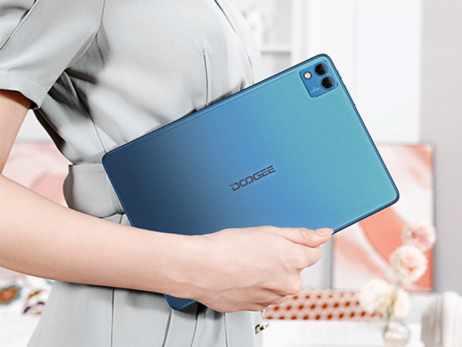 【史上最低価格】特価セール 最後2日だけ、 16,990円15GB+256GB 2Kタブレット！