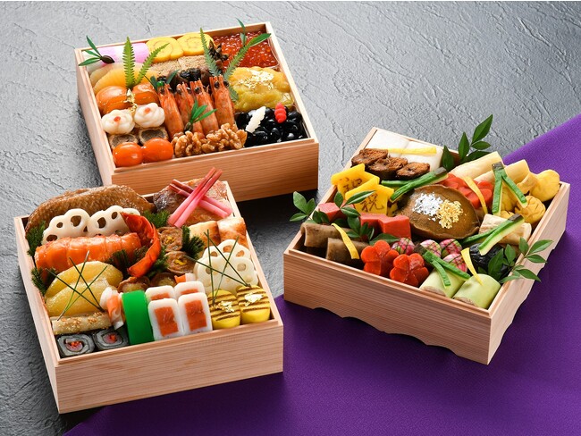 【ロイヤルパークホテル】10/2ご予約スタート！毎年完売御礼の和・洋・中の三段重など「おせち料理2024」や贅を尽くした「想咲おせち」が登場。
