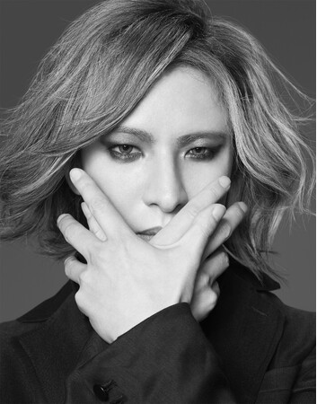 YOSHIKI 米チャイニーズ・シアターでの刻印で世界にセンセーションを巻き起こす　米トップニュース番組ABC７「彼はグローバルなスーパースター」