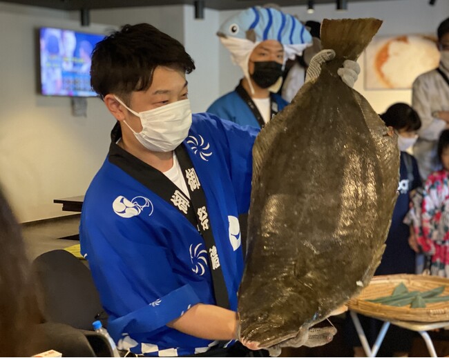 昭和レトロな温泉銭湯玉川温泉に、おふろcafe 白寿の湯の人気イベントがやってくる！　「出張・海の幸 捌き会」