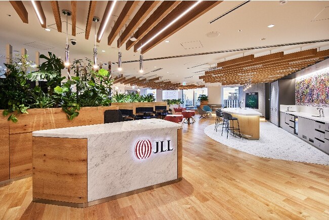 JLL、関西支社オフィスが世界的環境性能認証LEED(R)「ゴールド」を取得