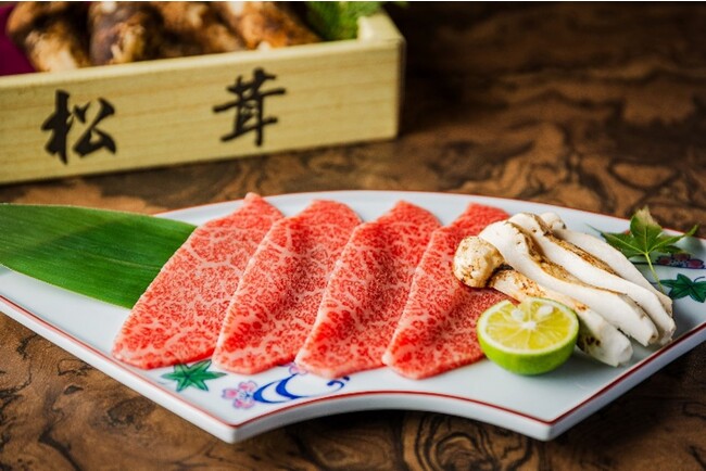 『焼肉 平城苑』で秋の味覚を！「和牛サーロインと松茸の錦秋焼き」など3品｜秋のおすすめメニュー発売！