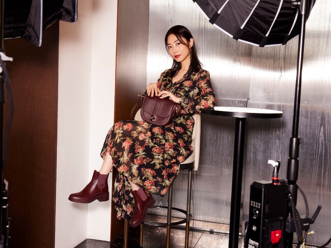 「コール ハーン」日本におけるブランドミューズにMEGUMI（メグミ）を起用