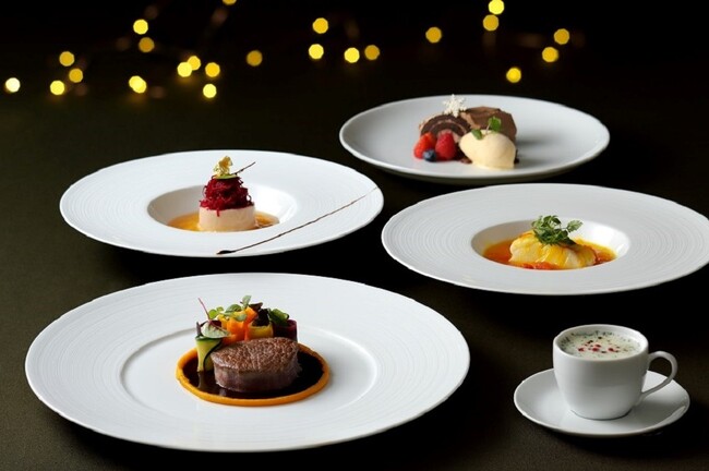 4日間限定コース！開放感溢れるアトリウム空間で美食を楽しむ「SORAEのクリスマスディナーコース」